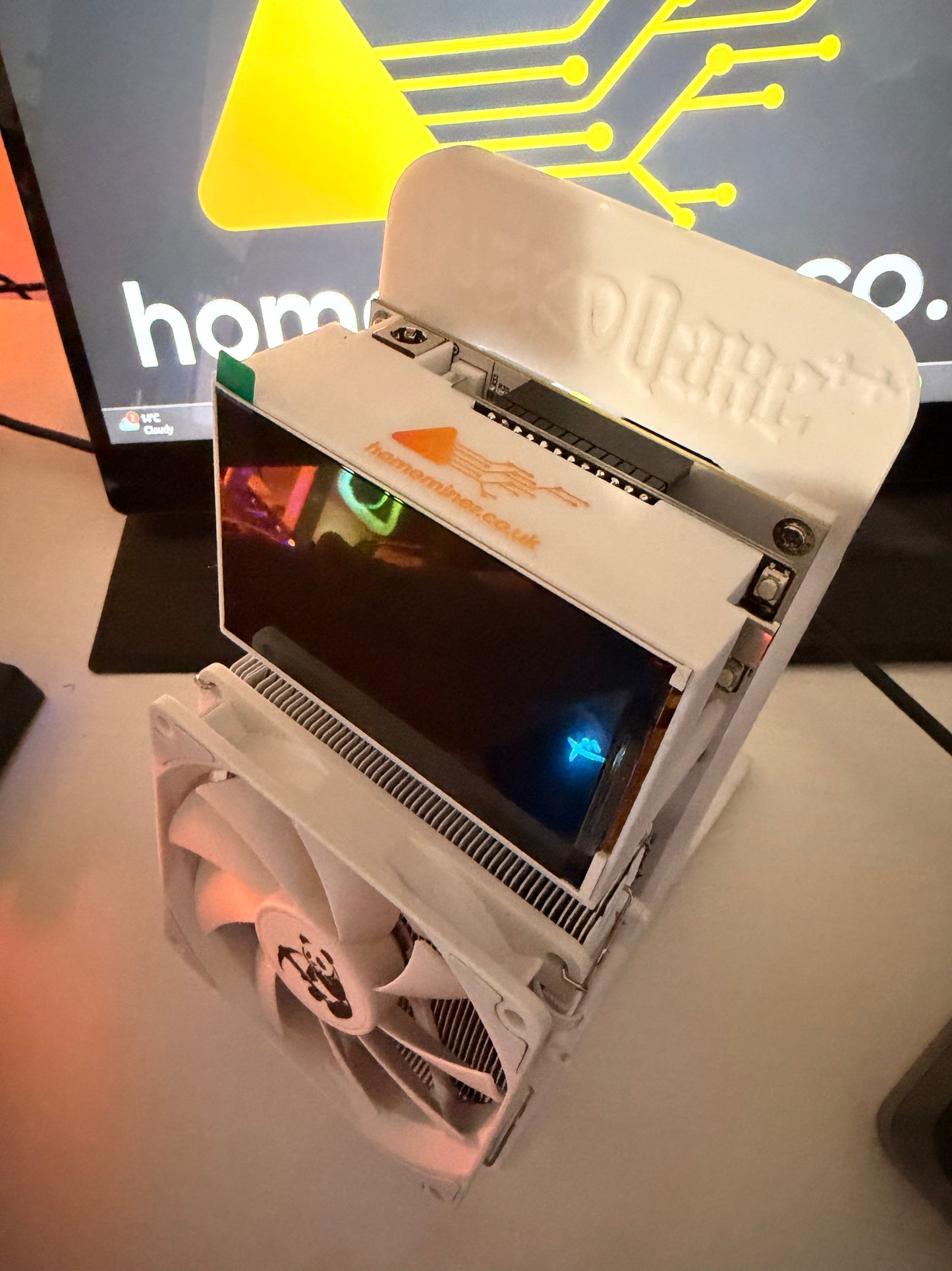 NerdQaxe++ Home Bitcoin Miner – 4.8TH/s Low-Power Open-Source ASIC | Quiet & Efficient Home BTC Mining